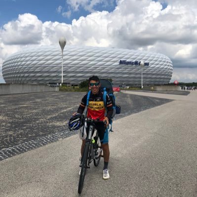 Vgayet, Tamurt Taqvaylit! 
Tour d'Europe à VÉLO!