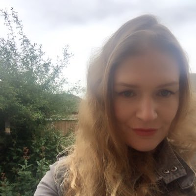 Lucy_H_H's profile picture. 