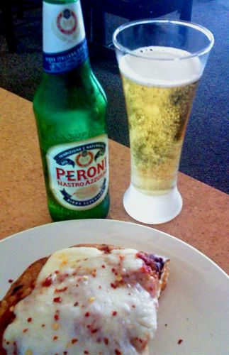 deldiopizza's profile picture. Downtown Orlando - Local Favorite!  Award winning NY style Pizza and Italian dinners - fresh, fast, delicious! (Catering too!) #cravingdeldio