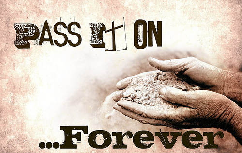 PassItOnForever's profile picture. A child of God that just wants YOU, yes I said you to smile and feel loved.