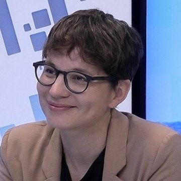 Anne Revillard Profile
