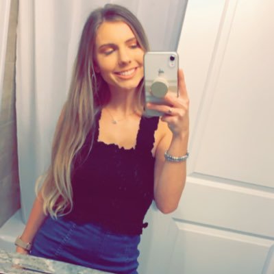 AliciaNoKeyss's profile picture. SLU Nursing 💚💛