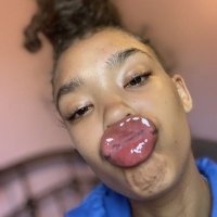 Big Lips Matter (@flexylexyy) 's Twitter Profile