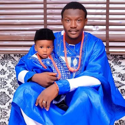 MindzBrainz's profile picture. Geek, Nerd, unconventional, funny and Lover of things normal ppl wouldn't understand or make sense of.
I believe the body has limitations but the mind doesn't