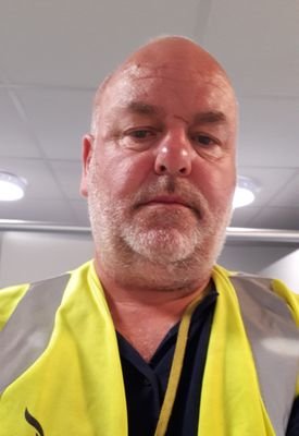 Convenor
Unite the Union
Ulster Fan
Leeds United Fan
Norn Iron Fan
Guiness Fan
Follow them all Home and away. All views are my own.