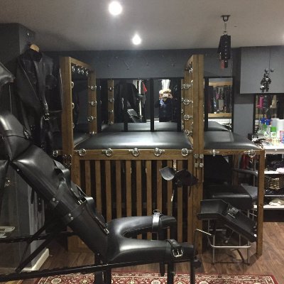 doulcher's profile picture. Dominé est ma nature profonde, perverse et vicieuse, plus tendre aussi avec les novices. J’aime ce mélange de sévérité et douceur pour déstabiliser davant