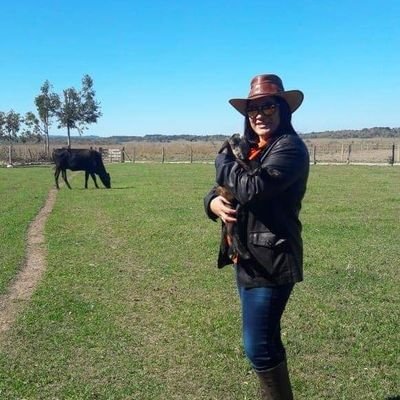 CinthiaAlfonsoV's profile picture. Veterinaria 😍🐄
Ñeembucú 💓