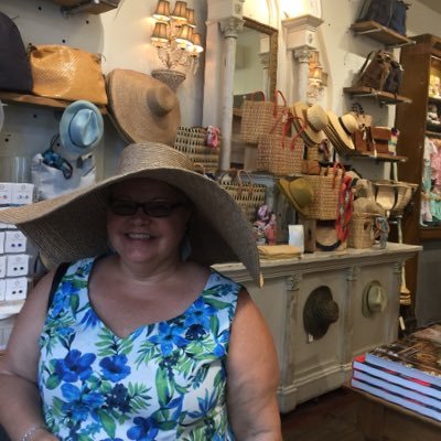 RoseMos34294810's profile picture. 