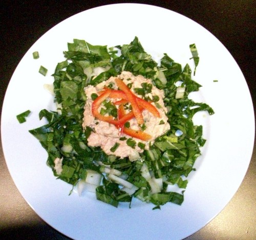 I'm a foodie who loves to cook, here to share my personal culinary adventure!
