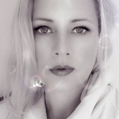 MeganHealing's profile picture. 