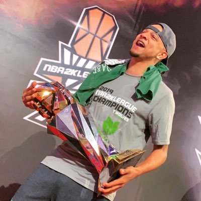 Professional @nba2kLeague player SZN 2 NBA2Kleague Champ! IG - YouTube: https://t.co/yOMm317YkZ https://t.co/uln9zujZr0