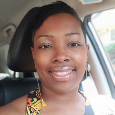 MMOSSY24's profile picture. 7th/8th  ELA Teacher