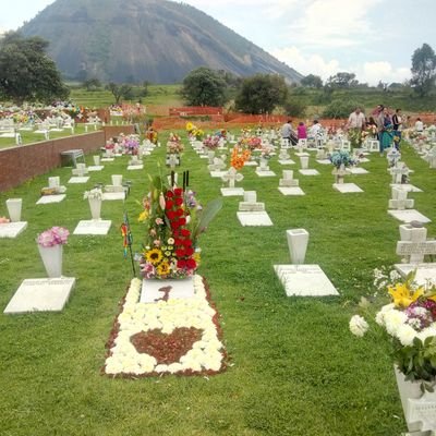 Panteón privado tipo americano.
Contamos con venta de lotes a perpetuidad y servicios funerarios.
Informes:
5571170088
informes@jardinesdesantacruz.com