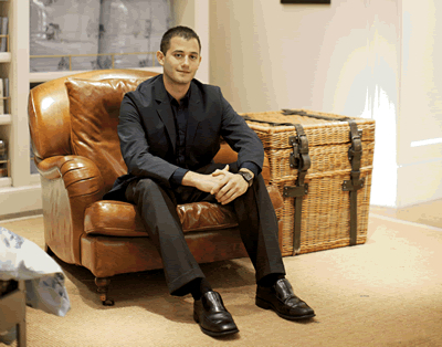 carlosRmoore's profile picture. Art Director/Video Editor that sees everything in everyday life as opportunity for expression! —Never let life beat the little kid out of you.