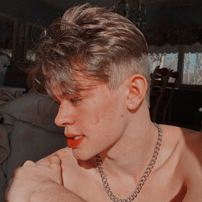 paradixw's profile picture. 🎪・ sıt bɑck ɑnd ᥱnjoч ―  ı'm zɑch ɑndrᥱw ɑnd ıs mч mısᥱrɑblᥱ shoɯ ❜・ ❪ confıdᥱnt + trɑsh ╱ just to gᥱt in now, I wɑnnɑ gᥱt out 'cɑusᥱ