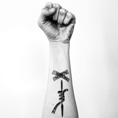 pirateymonkey's profile picture. Archivist, adventurer, and balancer of rocks.