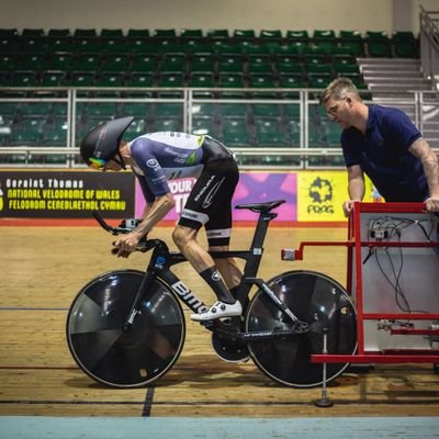 Solo RAAM finisher. Guinness 🌎 record LEJOGLE & 100km @endura @TheBiSaddle @supernatfuel @supersapiensinc @veloskin. Work @google (views are mine.)