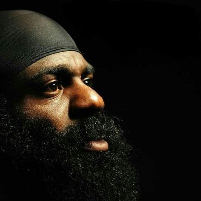 chikenyelum's profile picture. liberal with common sense.