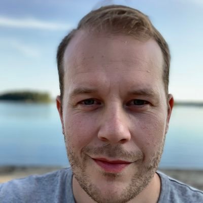 politikposten's profile picture. Försteombudsman (s) i Örebro län. Gillar samhällspolitik, makroekonomi och amerikansk fotboll🏈🔥 Fd. Knivstabo.