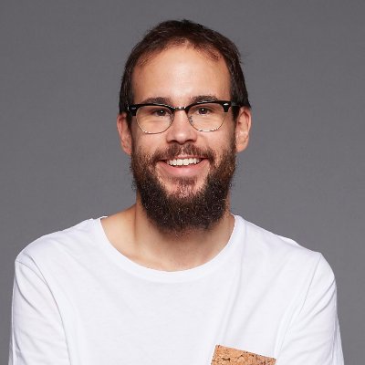 dmfalces's profile picture. Un ser humano como otro cualquiera. Sin superpoderes ni nada. Diseño, marketing online, UX, diseño de servicios, innovación social, ciencia, y tonterías varias.