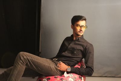 》Mr.MULTANI😎
》First Cry On 21st May😭
》PIzza Lover🍕
》Student Of science👔
》SORRY I'M CHILL🤗
》In ❤️ LAIBAH👸
》instagram(mr.galaxy_3737)