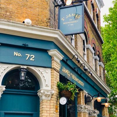 A proper pub serving beer & pies, with a (little) beer garden out back.