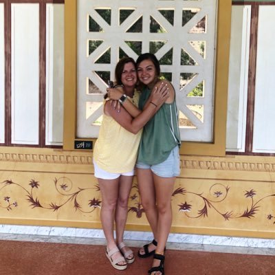 MrsBoyd_DWE's profile picture. Wife, Mom, Teacher at DWE in Humble ISD, Aggie👍