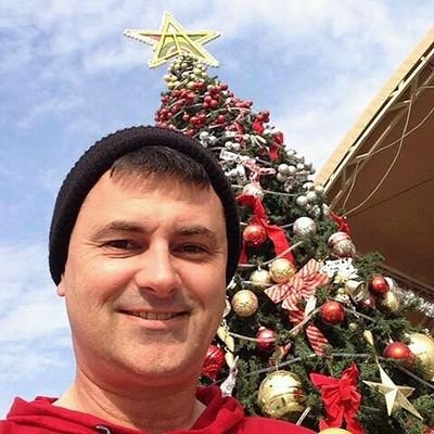 Richard81136755's profile picture. 