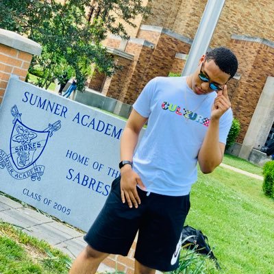 Future Computer Engineer 👨🏽‍💻 KSU ‘23 💜 IG: Bthadream01 Amosc: B2Childish