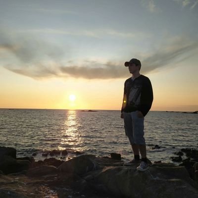 AdonisThmas's profile picture. ouais ouais ouais