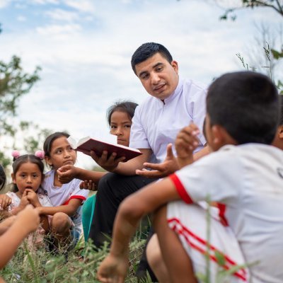 We serve the #church by helping leaders grow disciples. @Compassion