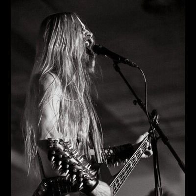 _kuolema's profile picture. Black metal enthusiast.
DNI.
