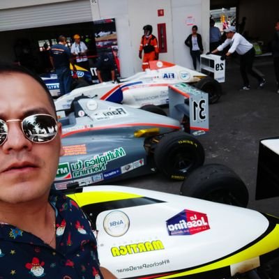 llasmani's profile picture. Software Engineer..🤴🏻