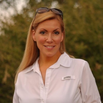 U.S. Rep. Beth Van Duyne (R-TX), Conservative Squad