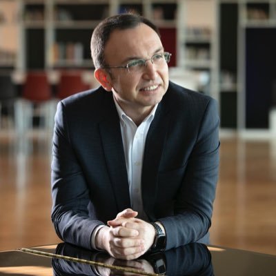 Founder & CEO @ https://t.co/bMcuEkjGdc Technology Leader, AI Strategist #CxO #NIATechAdvisory #Technology #Digital #AI #digitaltransformation #fintech #boardmember