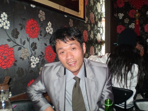 leerully's profile picture. 일반적인 화장품은 이제 그만...
건강에 도움주는 화장품을 찾아서...  Vous recherchez des cosmétiques bio certifiés
 Je vous remercie à l'avance...
010-8707-8231