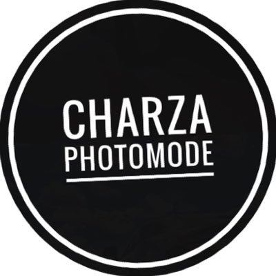 Virtual Photographer / PS4 / Instagram / 18 / F