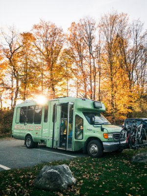 Travel near so you can travel more🌳
Guides to spots around the USA🚌
National Parks have our❤️61/61
Visiting every NPS site 136/419
Ambassadors @llbean