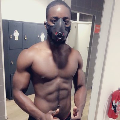 mjrarnold's profile picture. Football Sports .  snap: virus_241