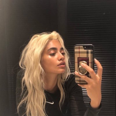 llostangel_'s profile picture. 