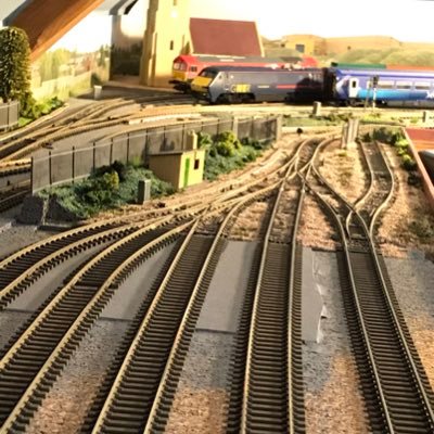 Building a model railway in OO gauge and controlled by some RaspberryPis. It’s roughly based on the ECML in the early 2000s. Big fan of the #TMRGUK community 😄