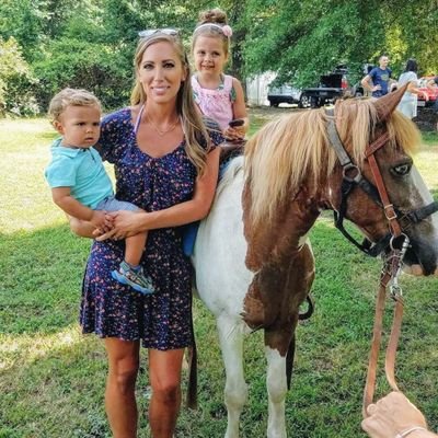 MrsHallman3rd's profile picture. ★ Third Grade Teacher ★