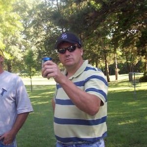 Dad of four, cattle raising, and all around a good time.