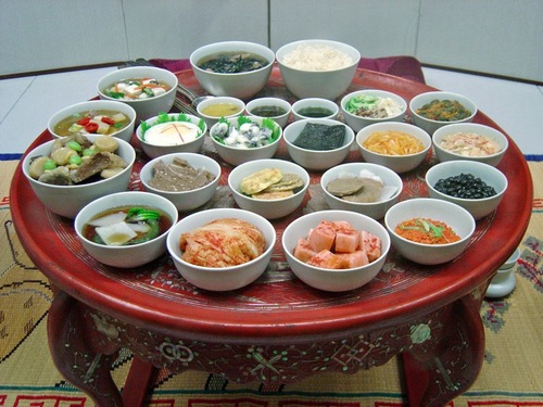 Win a BUSINESS CLASS trip for 2 to Korea! Follow me and find out how!