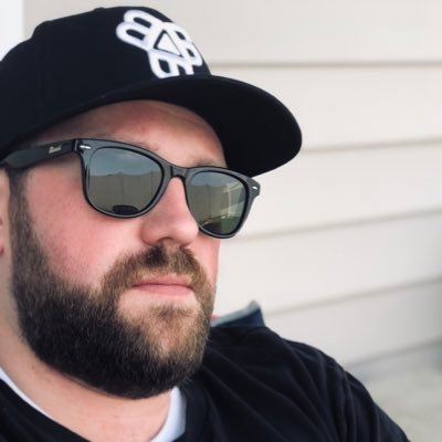 johnny_cakes87's profile picture. I like to eat, drink a good beer, and travel. Instagram: @johnny_cakes87