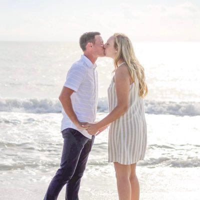 siejados's profile picture. Ephesians 5:25. Just a man showing the love of Christ like Christ loved the church!