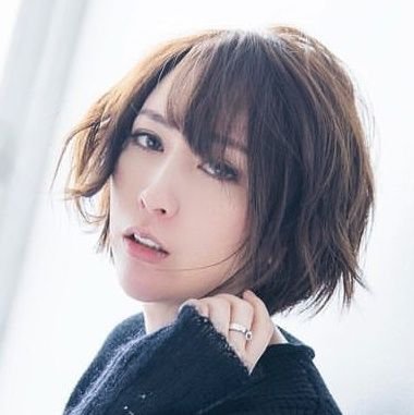 藍井エイル/綾野ましろ  Kalafinaは人生。自称カジウラー 「会えなくても前向きに」