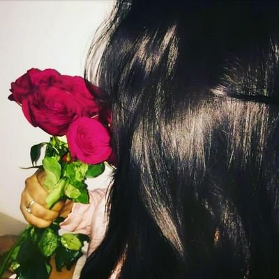 Lavanya_Deepa's profile picture. Never forget something that once made you smile...!!!