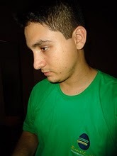 Sou Técnico em Informática, Tenho prazer em ajudar as pessoas e também ganhar dinheiro. Sou louco por Informática e suas novidades.