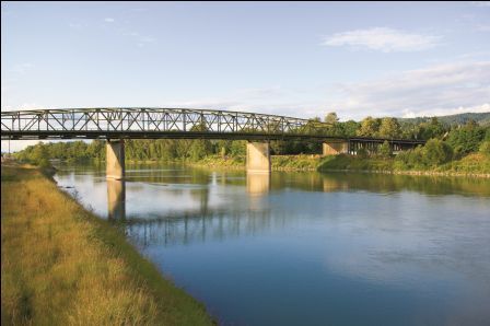 The CEDC supports business expansion and retention through strategic alliances and strong community contributions.